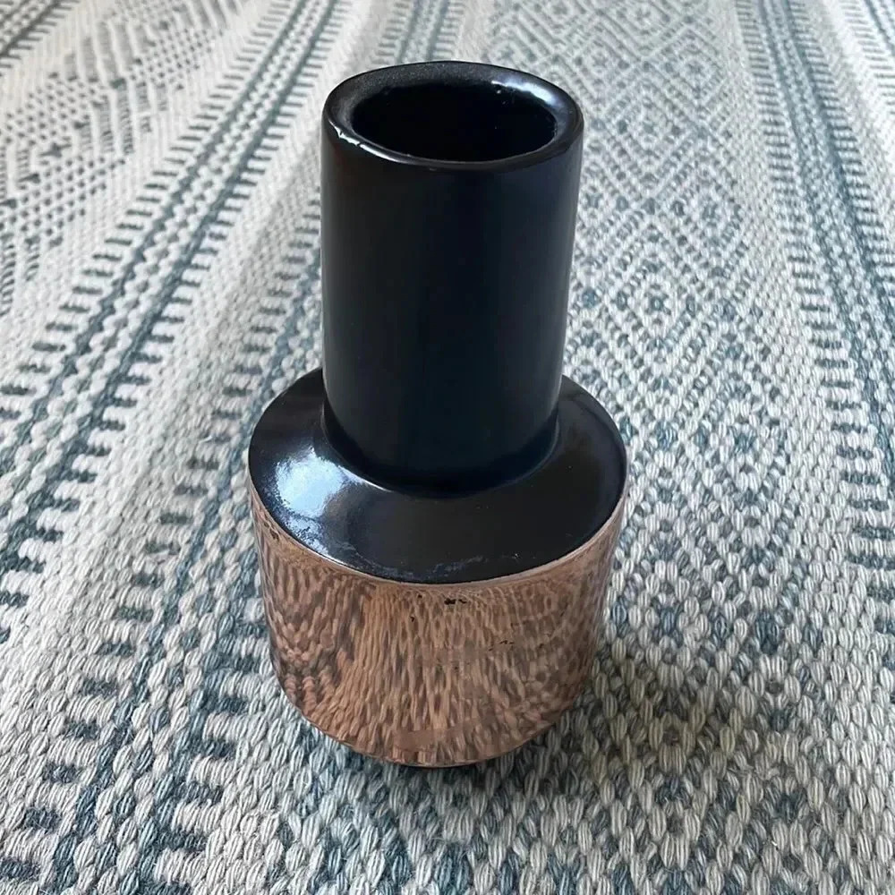 🔥4/$20 West Elm Black and Rose Gold Ceramic Vase